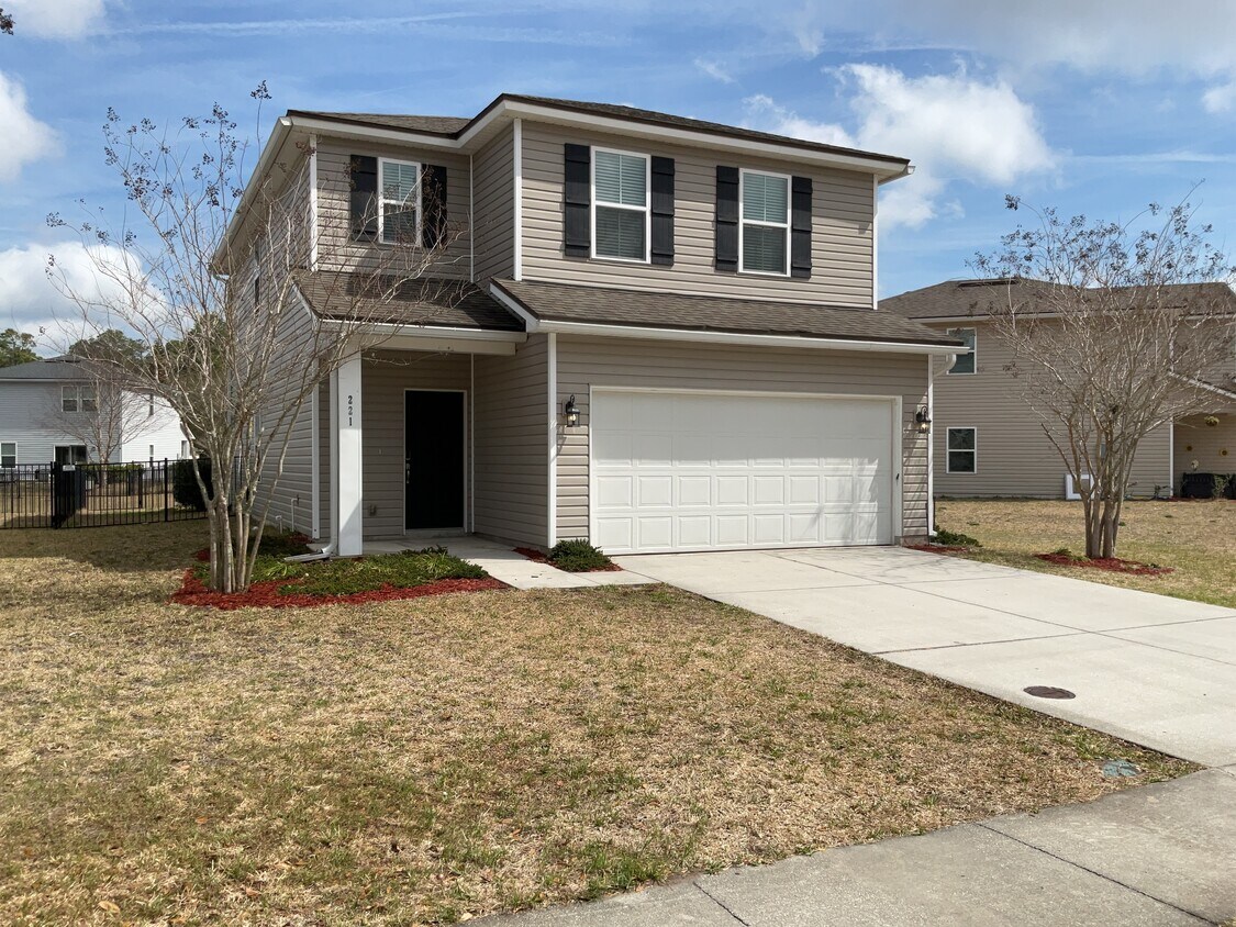 Building Photo - 221 W Jayce Wy