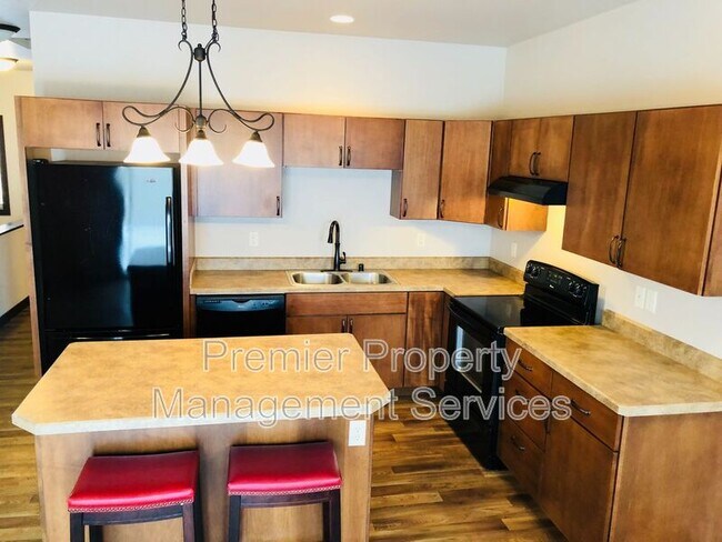 Foto del edificio - 2124 Rehberg Ln