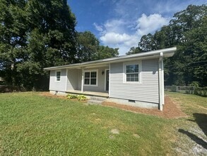 Building Photo - 415 Wilkerson Rd SW
