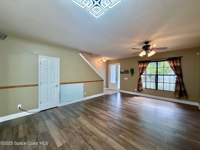 Foto del edificio - 4020 Millicent Cir