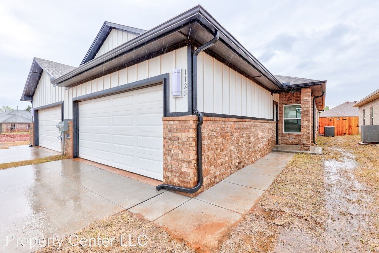 Primary Photo - 3 br, 2 bath House - 1125 Carpe Diem Ct