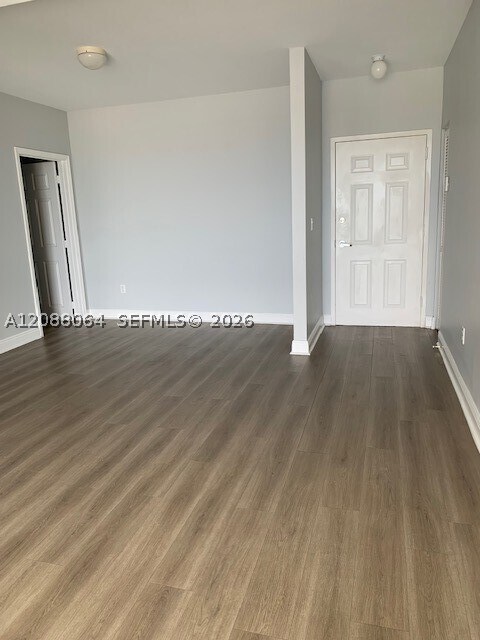 Foto del edificio - 2425 SW 27th Ave
