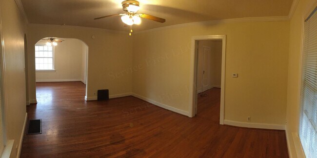 Foto del edificio - Very nice and LARGE 1 bed House for rent CLOSE TO MSU!