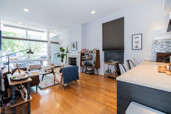 Foto del edificio - 1308 N Cleaver St