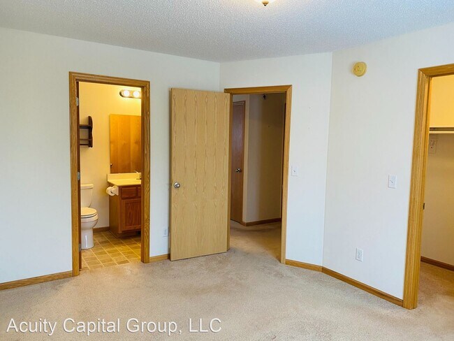 Building Photo - 3 br, 1 bath House - 10127 179th Ave NW