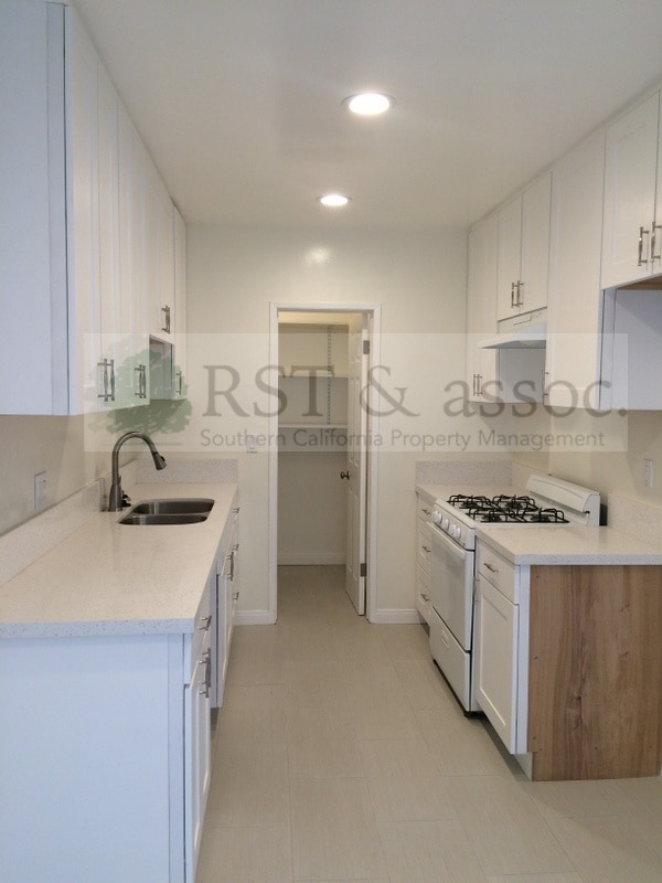 Building Photo - 1143 10th St
