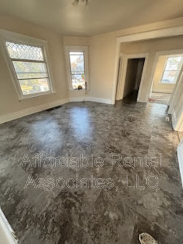 Foto del edificio - 1502 W Greenfield Ave