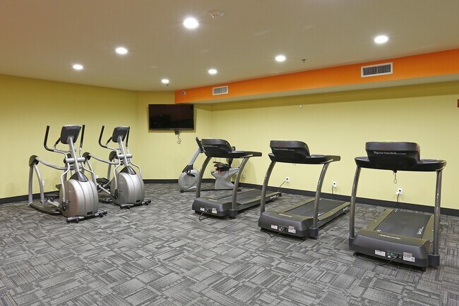 Interior Photo - Courtwood Village 2