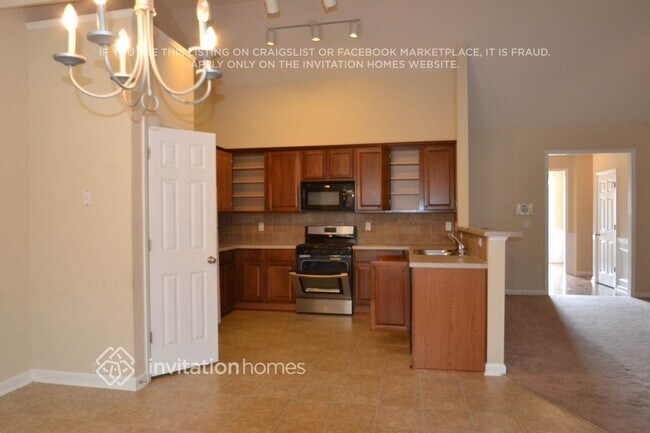 Foto del edificio - 720 Lavender Ln