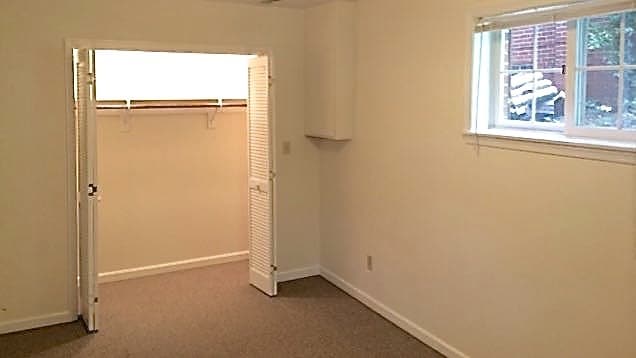 Building Photo - 1213 Hazel St