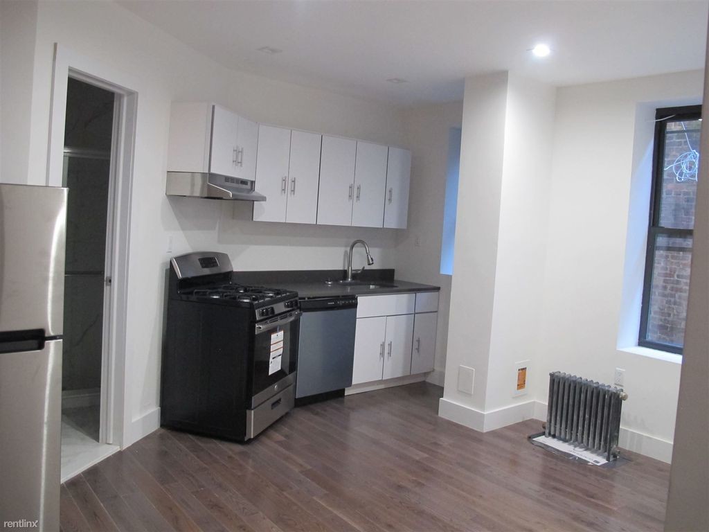 Foto del edificio - 719 Eagle Ave