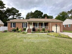 Building Photo - 4033 Kalona Rd