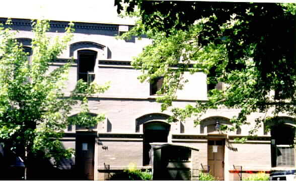Primary Photo - Mapleton House