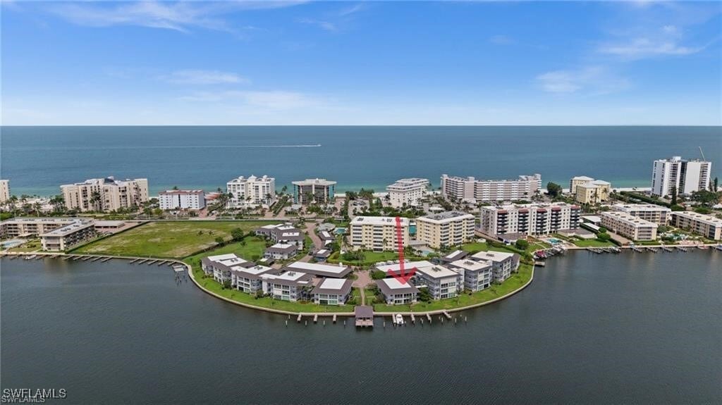 Primary Photo - 3400 Gulf Shore Blvd N