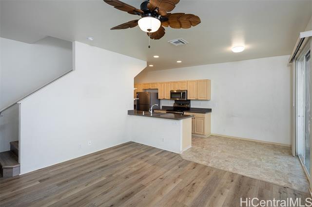Building Photo - 91-1001-1001 Keaunui Dr