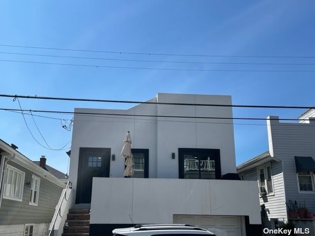 Primary Photo - 69 Rochester Ave