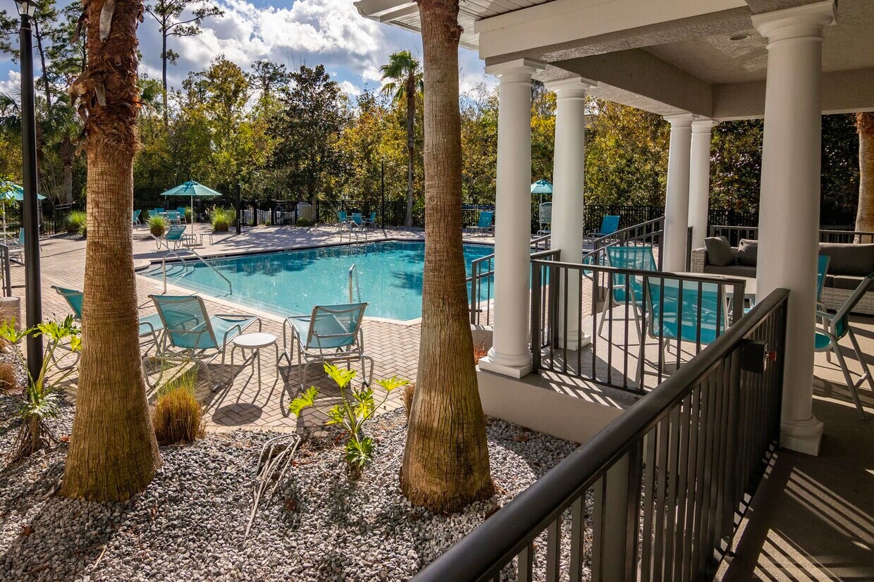 Foto principal - 305 N Villa San Marco Dr