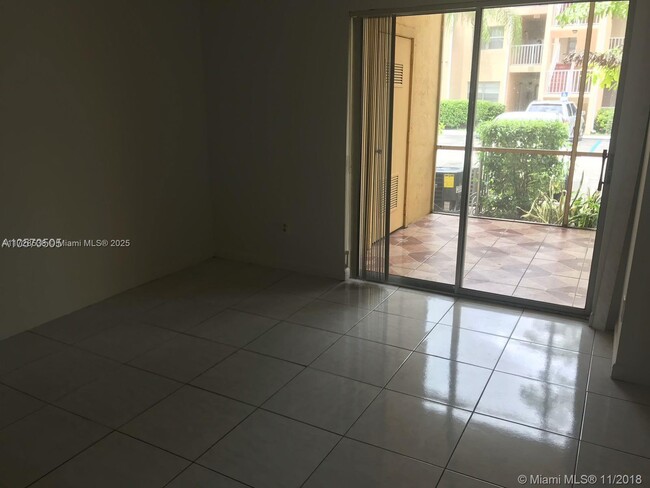 Foto del edificio - 15300 SW 106th Terrace