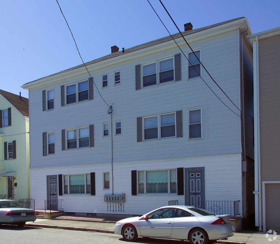 Building Photo - 23-25 Tripp St