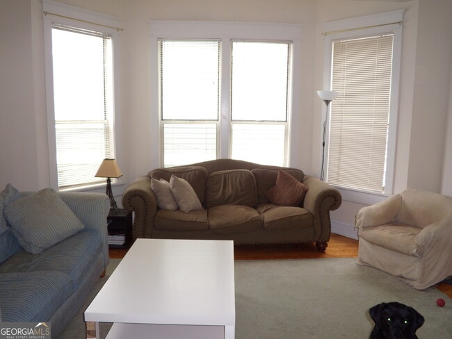 Foto del edificio - 815 Edgewood Ave NE