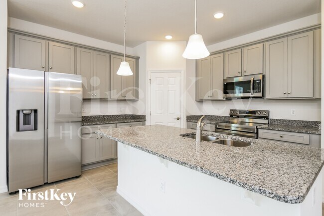 Building Photo - 1202 Ponca Rd