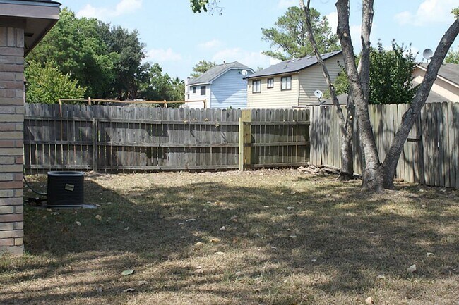 Building Photo - 11610 Ridge Run Dr