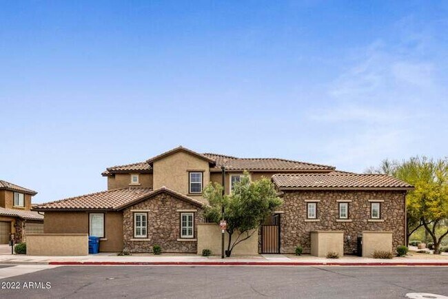 Building Photo - FIRESIDE AT DESERT RIDGE