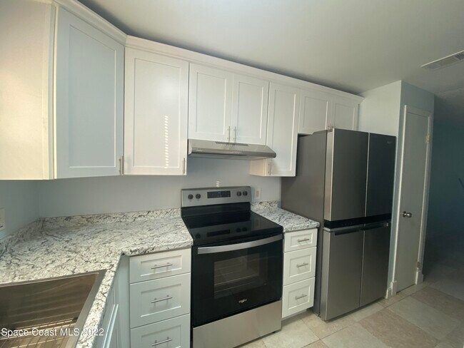 Foto del edificio - 1514 Clearlake Rd