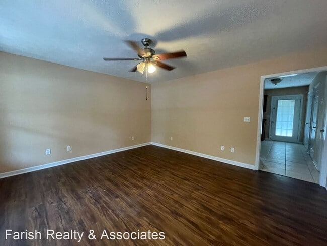 Building Photo - 3 br, 2.5 bath House - 607 Burson Avenue