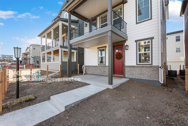 Foto del edificio - 8970 Southurst St