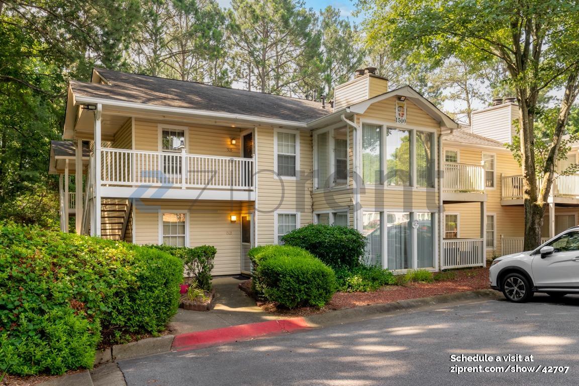 Primary Photo - 1504 Augusta Dr