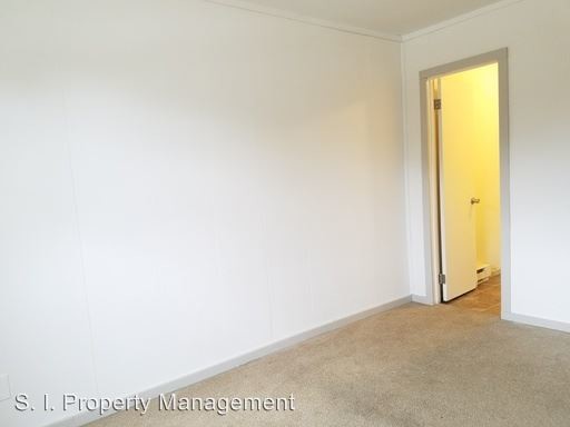 Building Photo - 1200 Shomaker Dr