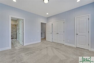 Building Photo - 116 Lake Lily Dr