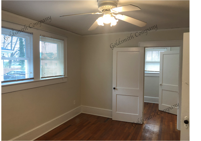 Foto del edificio - "2-Bed Duplex near Greenville's Downtown –...