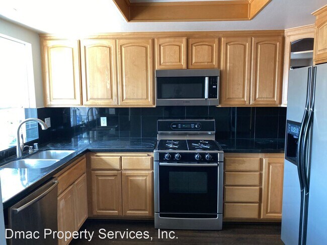 Building Photo - 3 br, 2 bath House - 669 Calvados Avenue