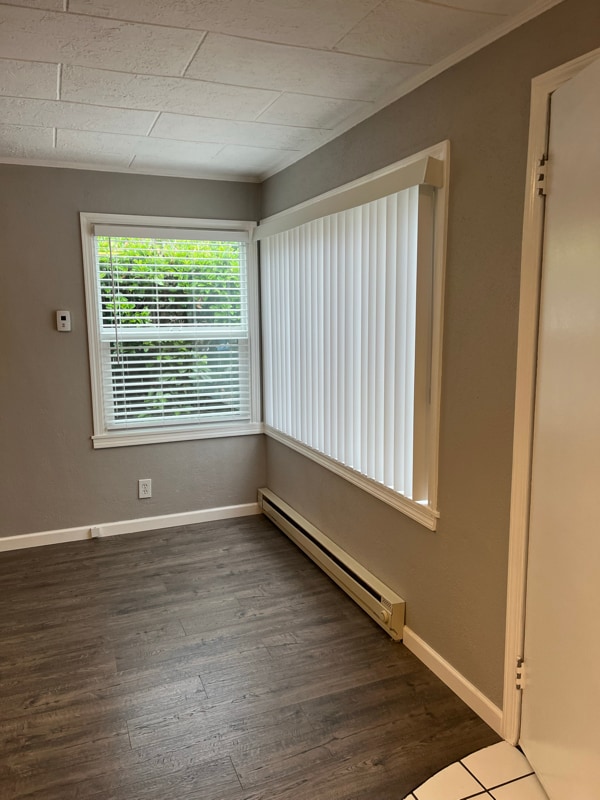 Building Photo - 670 E Fairfield St