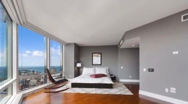 Building Photo - 401 N Wabash Ave