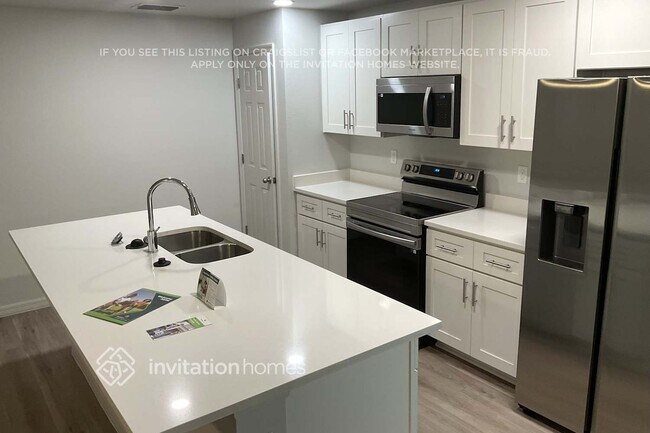 Foto del edificio - 120 Foster Ln