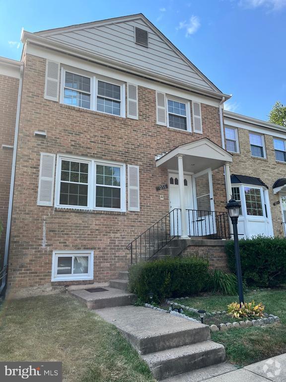 Building Photo - 3056 Covington St