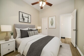 Building Photo - 2718 Misty Laurel Ct