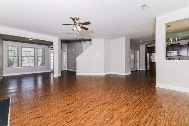 Foto del edificio - 117 Knoll Ct