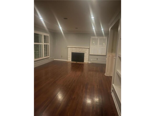 Foto del edificio - 18382 Minnetonka Blvd