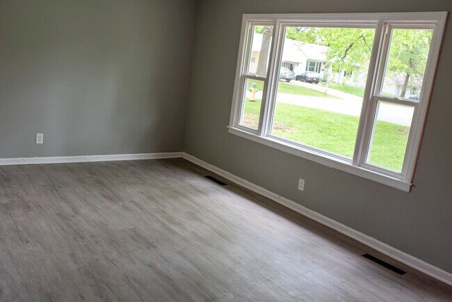 Foto del edificio - 6520 N Campbell St