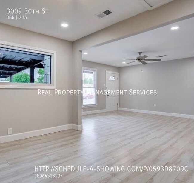 Foto del edificio - Beautiful 3 Bedroom 2 Bath in Tech Terrace