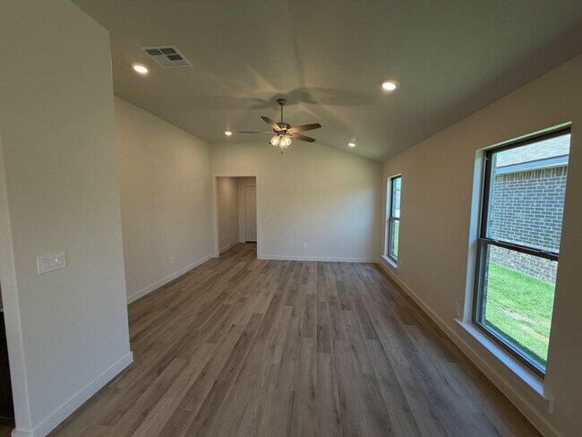 Foto del edificio - 1313 Saratoga Ave