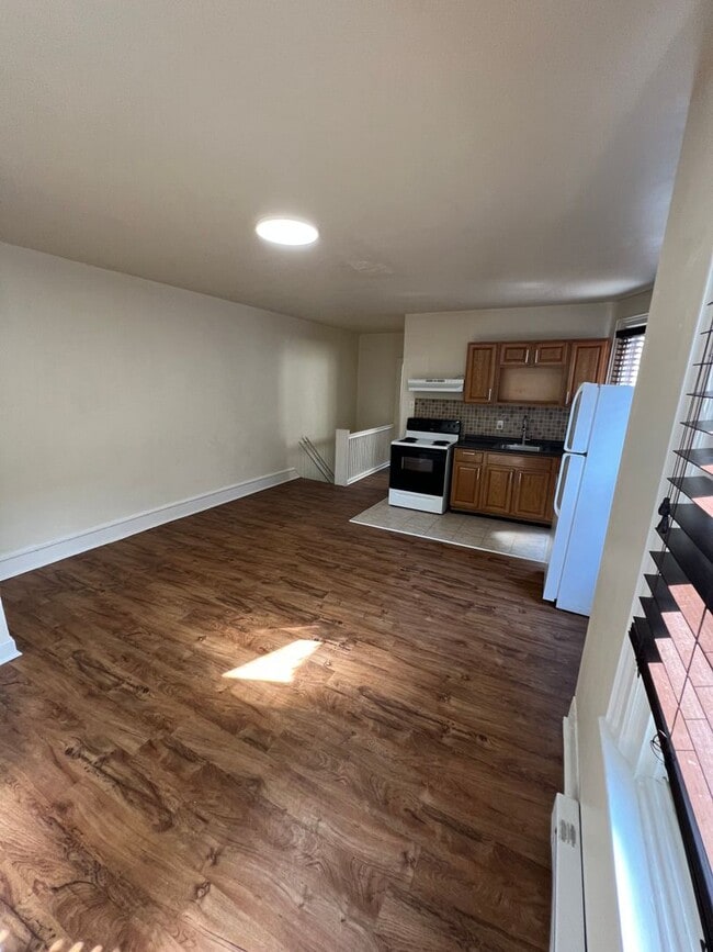 Foto del edificio - 4820 N 10th St
