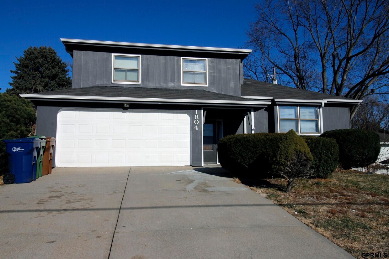 Primary Photo - 1804 Gregg Rd