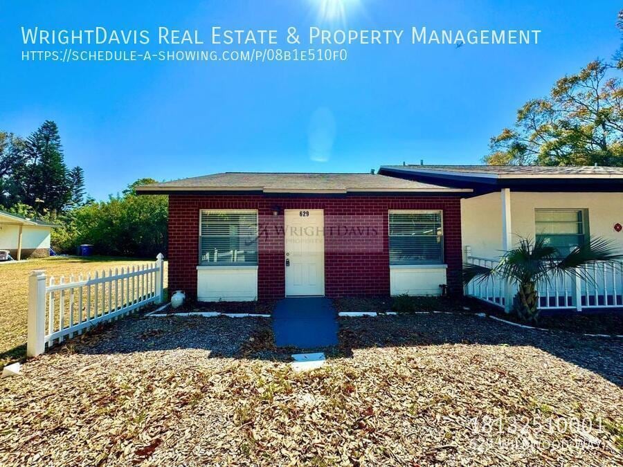 Photo - 629 Wildwood Way-