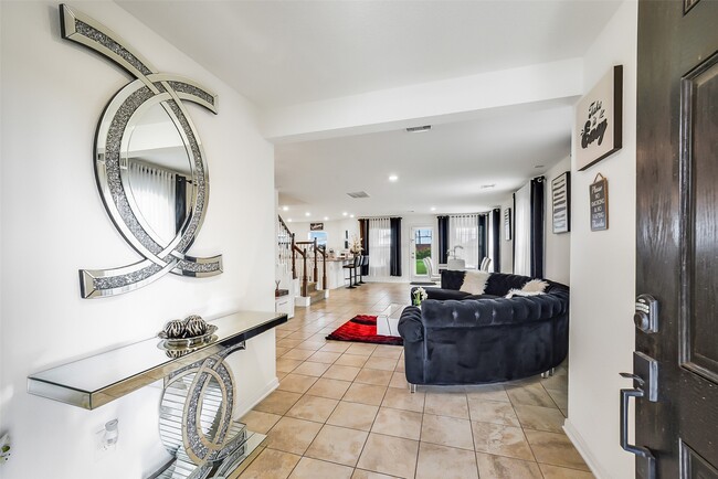 Foto del edificio - 16502 Live Oak Canyon Dr