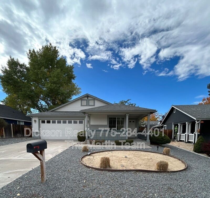 Primary Photo - 4845 Pradera St